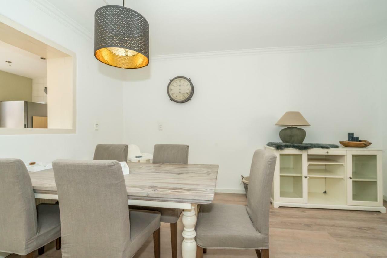 Vakantiehuisje Zierikzee Buitenkant foto