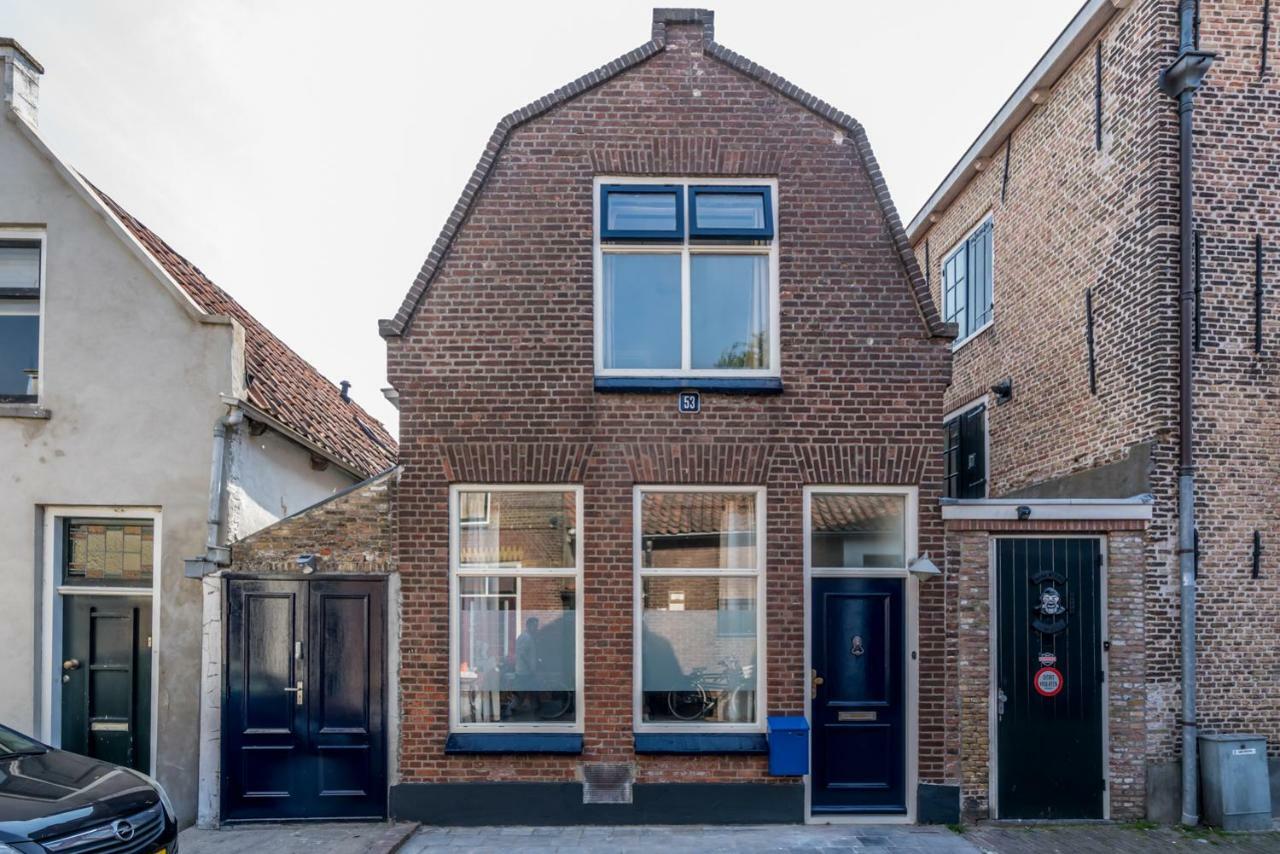 Vakantiehuisje Zierikzee Buitenkant foto