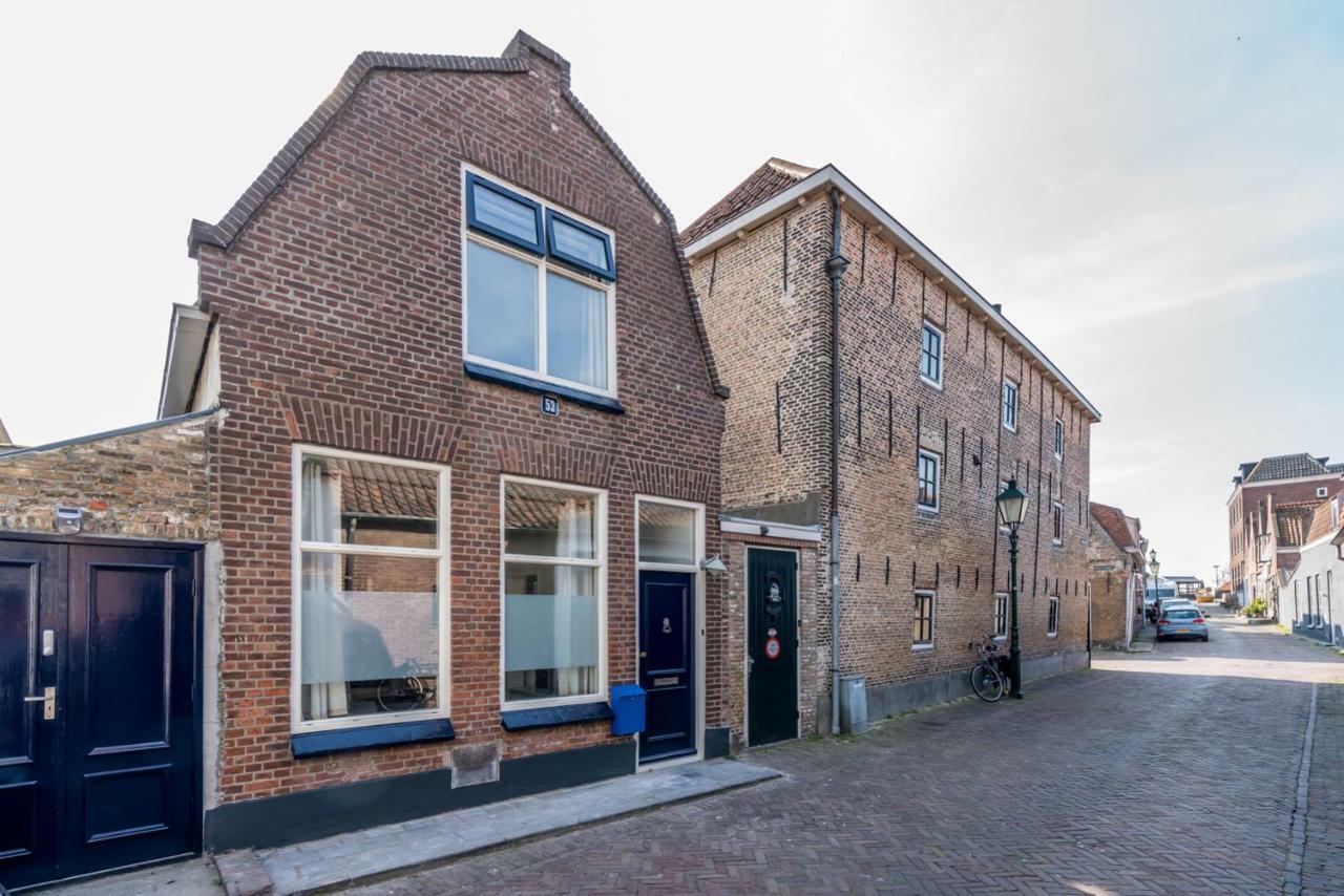 Vakantiehuisje Zierikzee Buitenkant foto