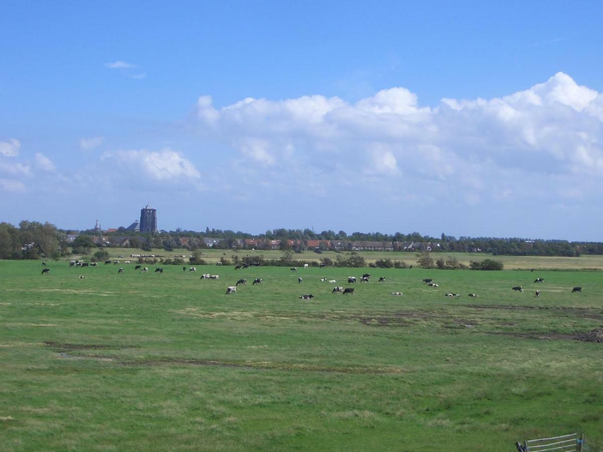 Vakantiehuisje Zierikzee Buitenkant foto